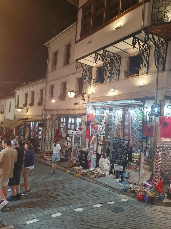 Santa Room-Old Bazaar Center-Gjirokastër 外观 照片