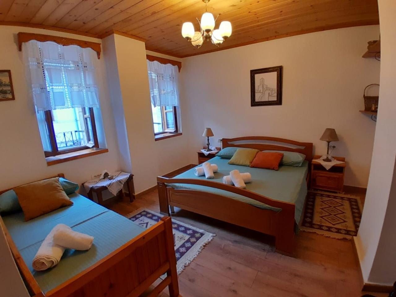 Santa Room-Old Bazaar Center-Gjirokastër 外观 照片