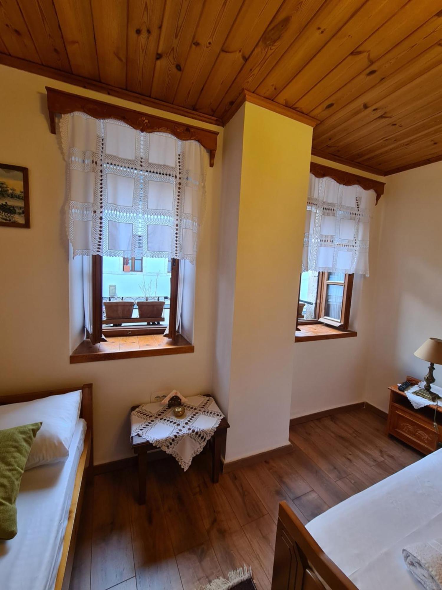 Santa Room-Old Bazaar Center-Gjirokastër 外观 照片