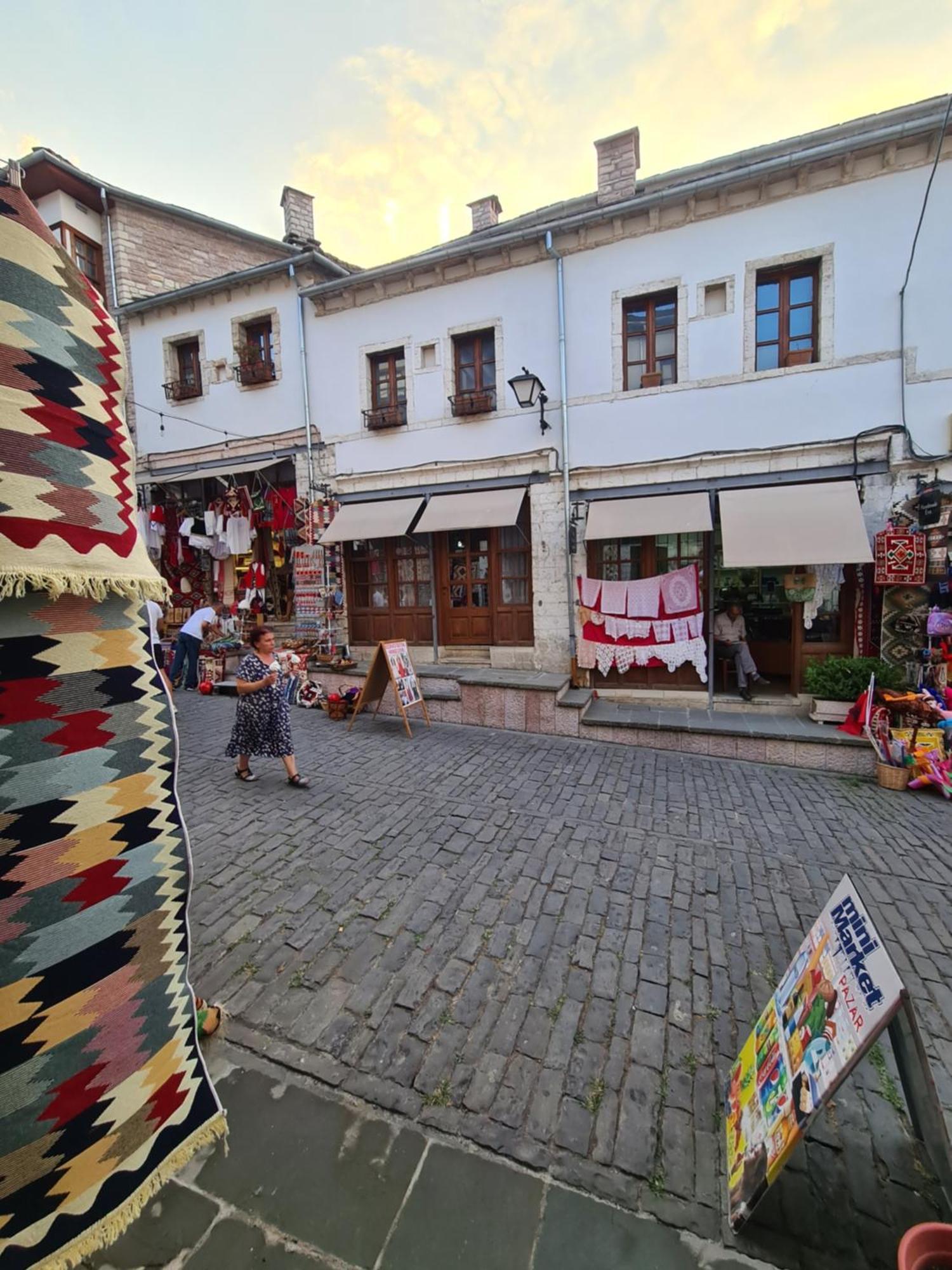 Santa Room-Old Bazaar Center-Gjirokastër 外观 照片